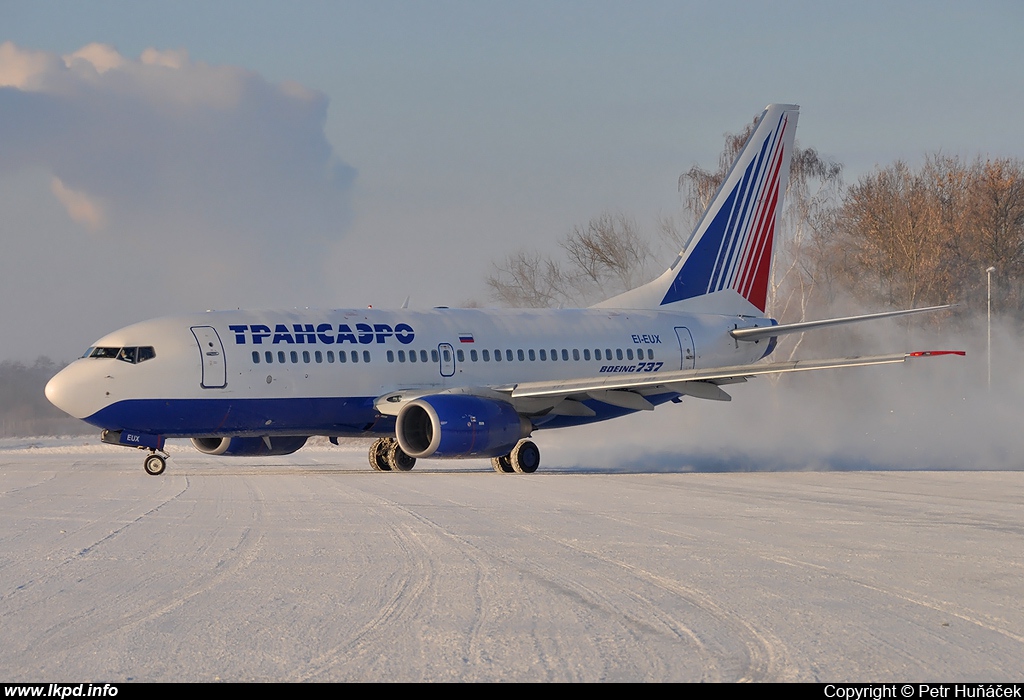 Transaero Airlines – Boeing B737-7Q8 EI-EUX