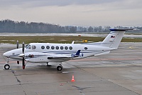 Aerotaxi – Beech 350 OK-HLB