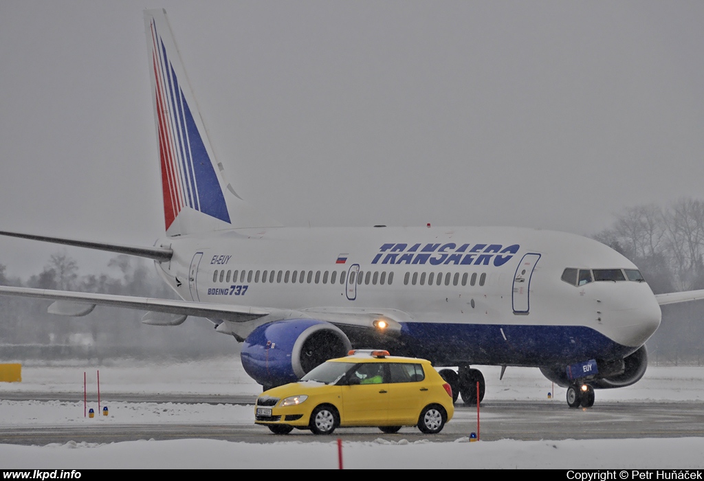 Transaero Airlines – Boeing B737-7Q8 EI-EUY