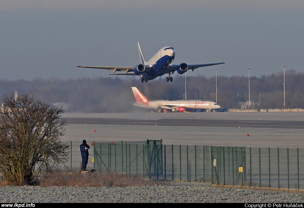 Transaero Airlines – Boeing B737-7Q8 EI-ETX