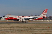 Red Wings – Tupolev TU-204-100V RA-64047