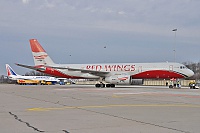 Red Wings – Tupolev TU-204-100V RA-64046