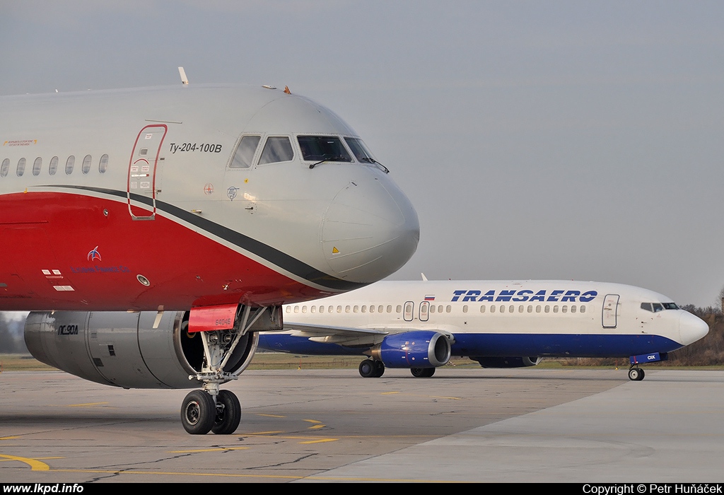 Red Wings – Tupolev TU-204-100V RA-64046