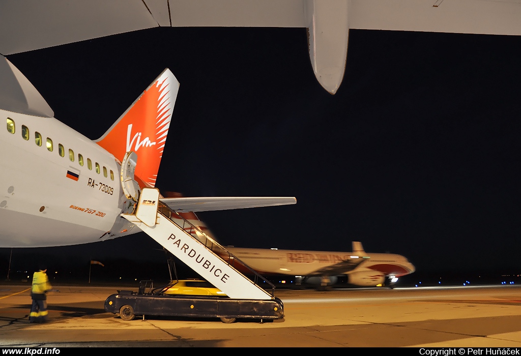 VIM Airlines – Boeing B757-230 RA-73009