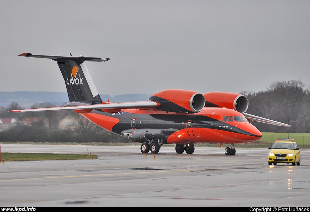 CAVOK – Antonov AN-74TK-100 UR-CKC