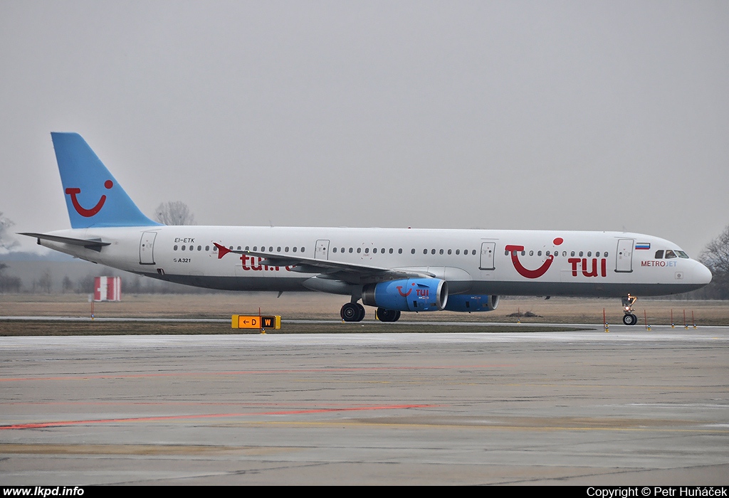 Kolavia – Airbus A321-231 EI-ETK