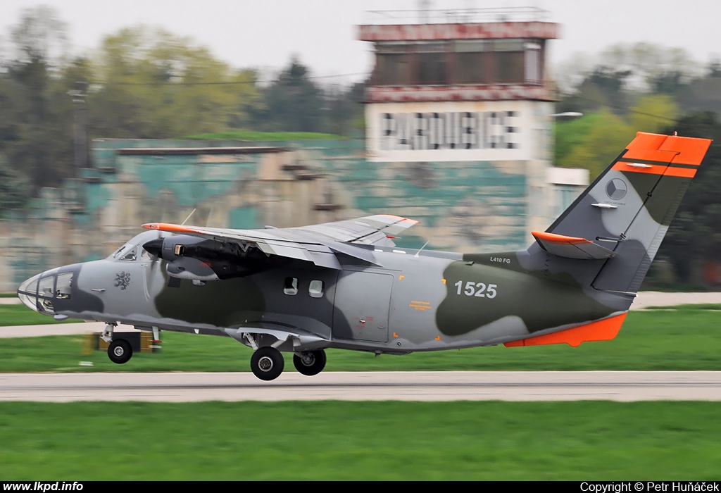 Czech Air Force – Let L410-FG 1525