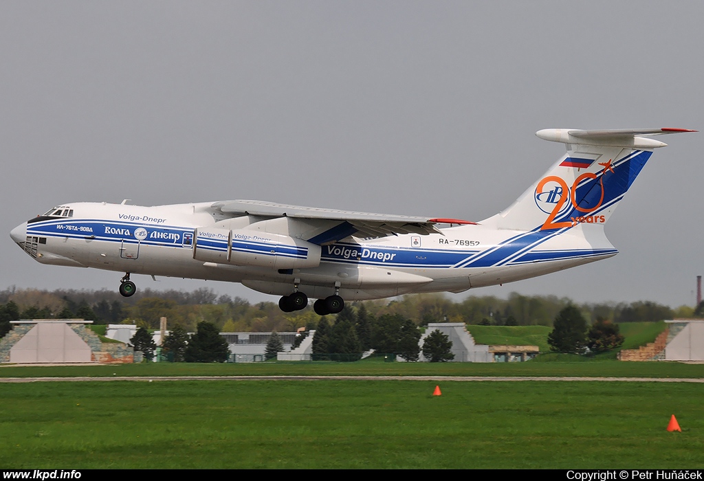 Volga-Dnepr Airlines – Iljuin IL-76TD-90VD  RA-76952