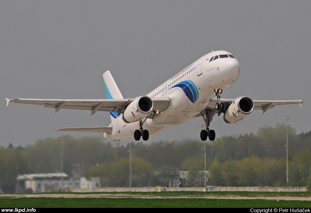 Yamal – Airbus A320-232 VP-BCN