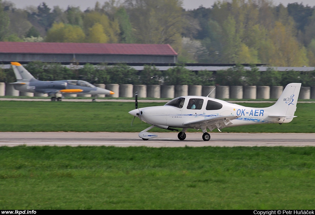 Aeromec – Cirrus SR20 G2 OK-AER