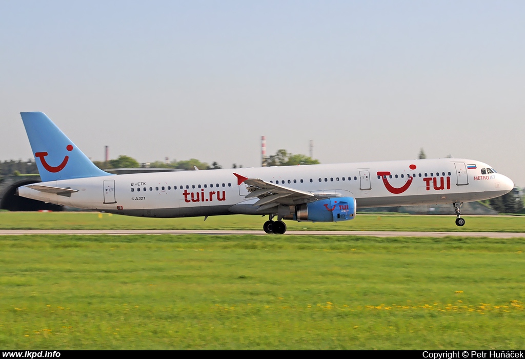 Kolavia – Airbus A321-231 EI-ETK