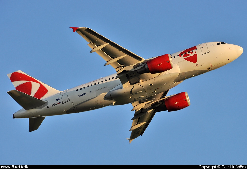 SA Czech Airlines – Airbus A319-112 OK-NEM