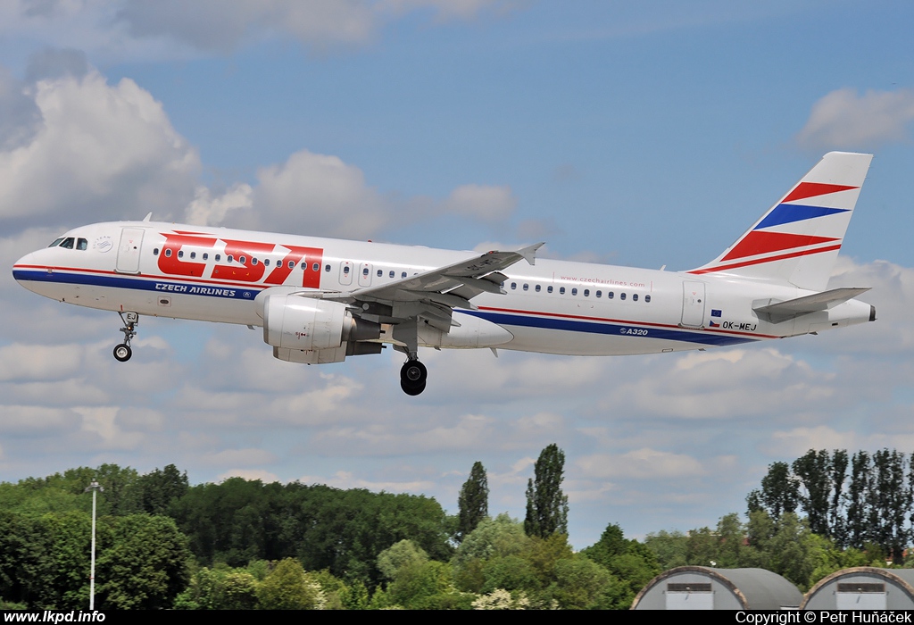 SA Czech Airlines – Airbus A320-214 OK-MEJ