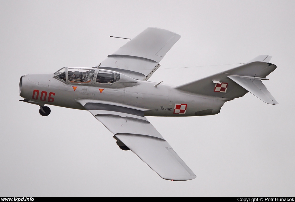 Polskie Orly – PZL - Mielec Lim-2 (MiG-15UTI)  SP-YNZ