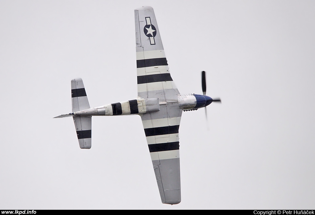 Private/Soukrom – North American P-51D Mustang NL151W