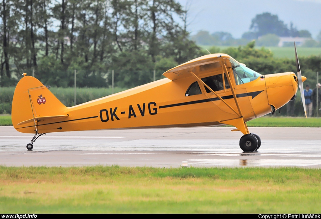 Private/Soukrom – Piper J-4A OK-AVG