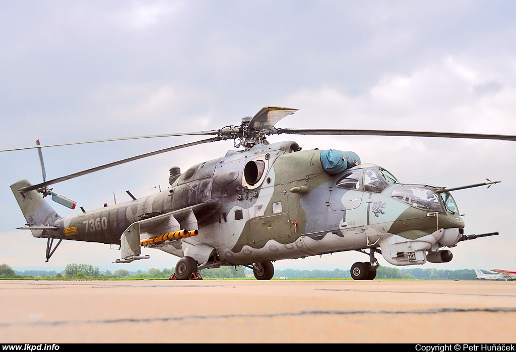 Czech Air Force – Mil Mi-24V 7360