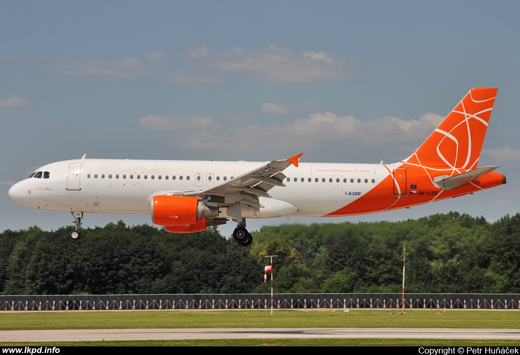 Holidays Czech Airlines – Airbus A320-214 OK-LEE