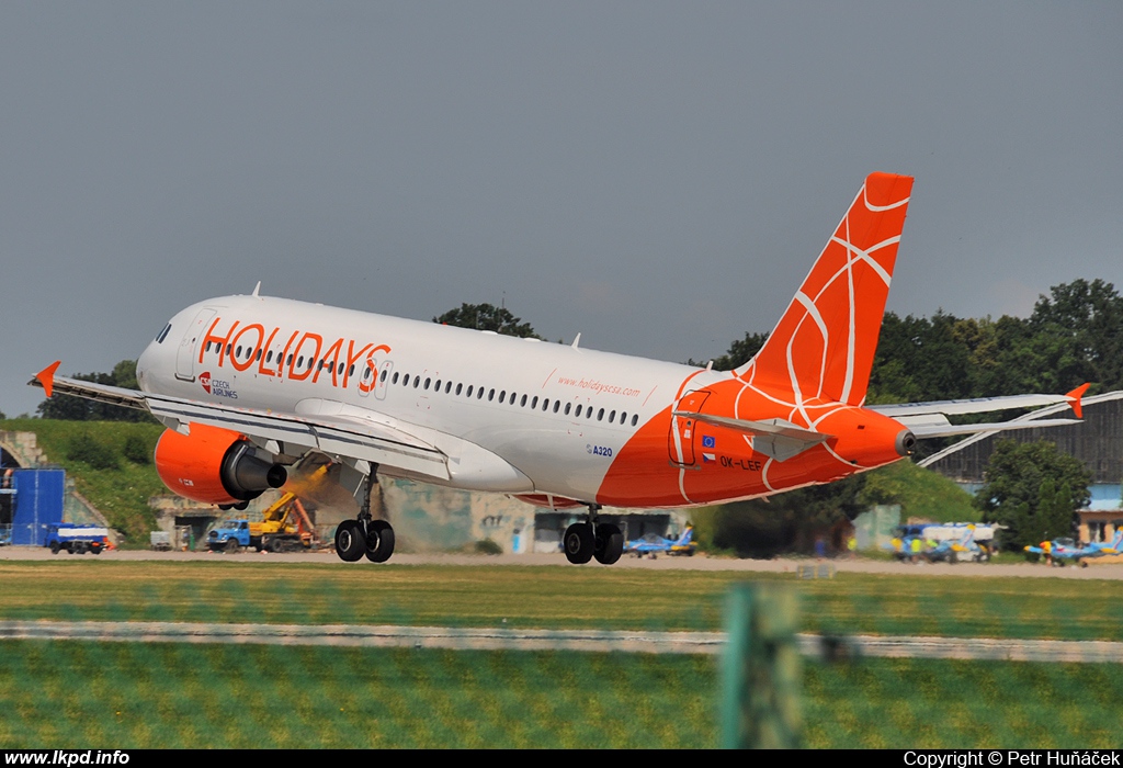 Holidays Czech Airlines – Airbus A320-214 OK-LEF