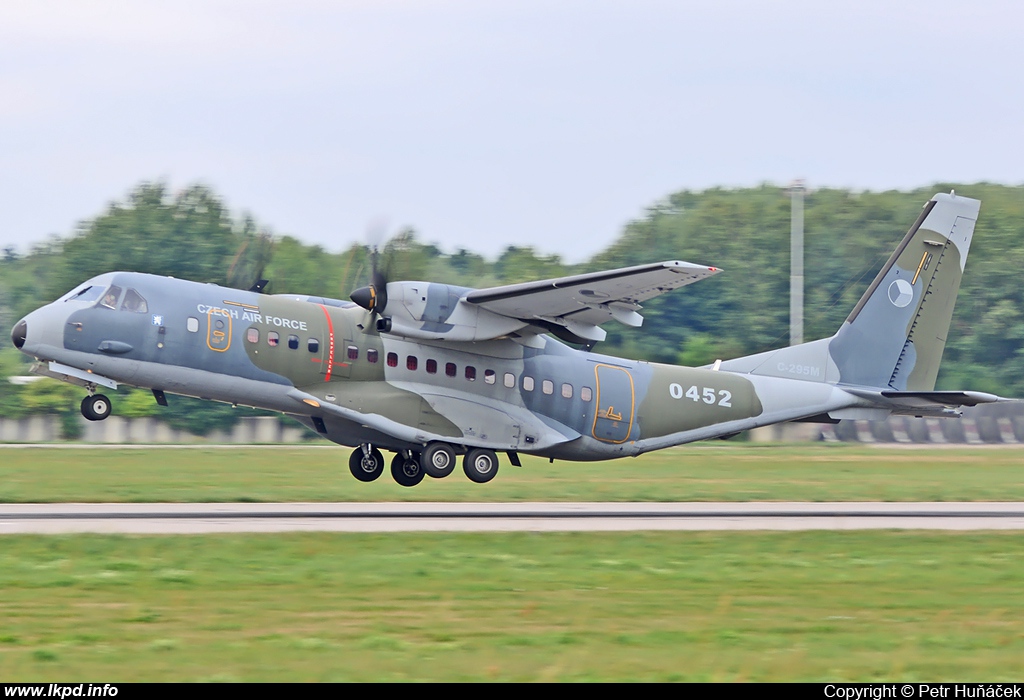 Czech Air Force – CASA C-295M 0452