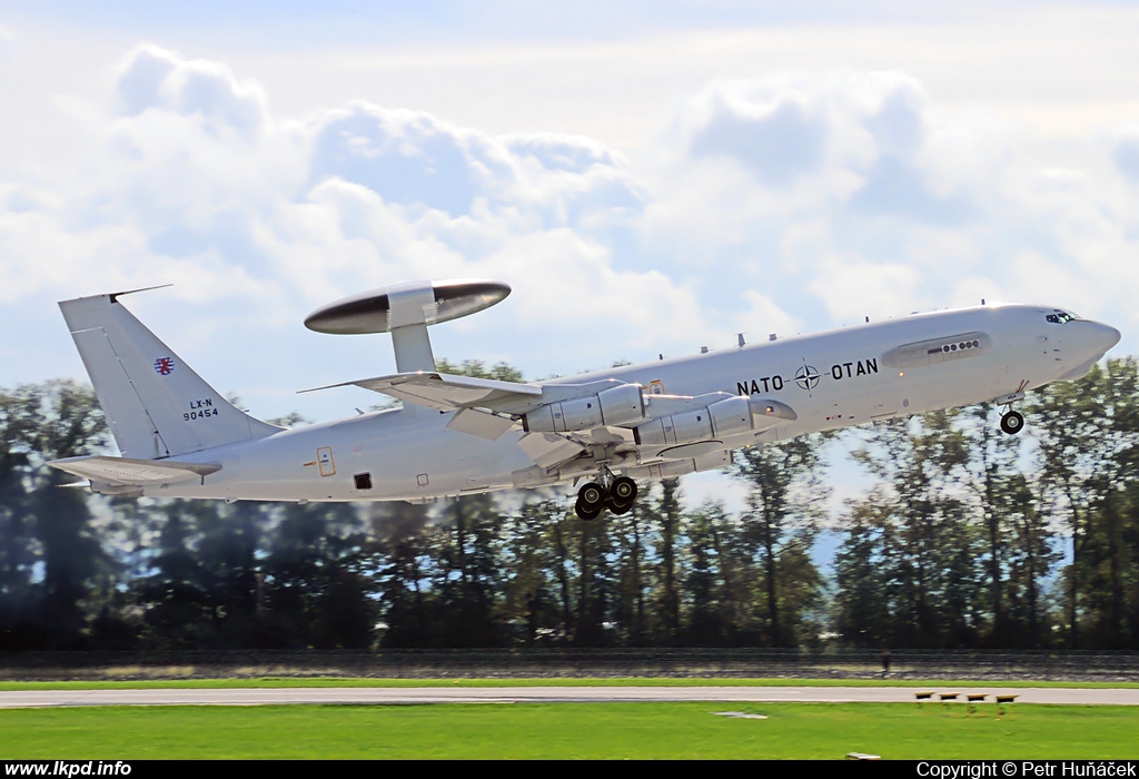 NATO – Boeing E-3A AWACS LX-N90454