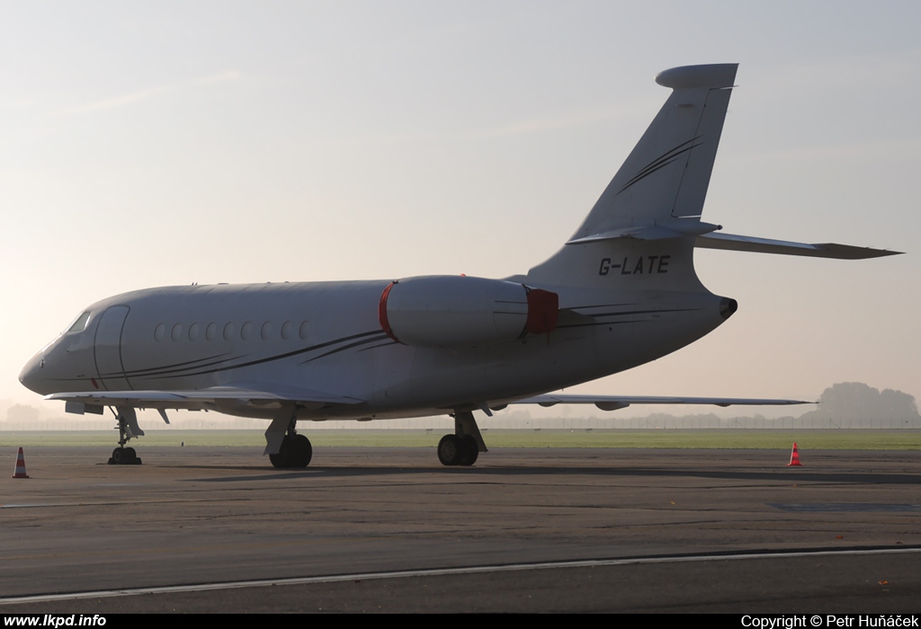 Hangar 8 – Dassault Aviation Falcon 2000EX G-LATE