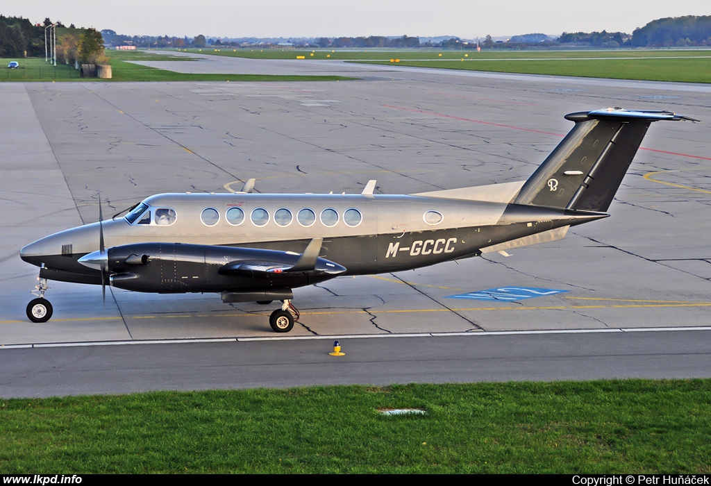 Private/Soukrom – Beech 350 M-GCCC