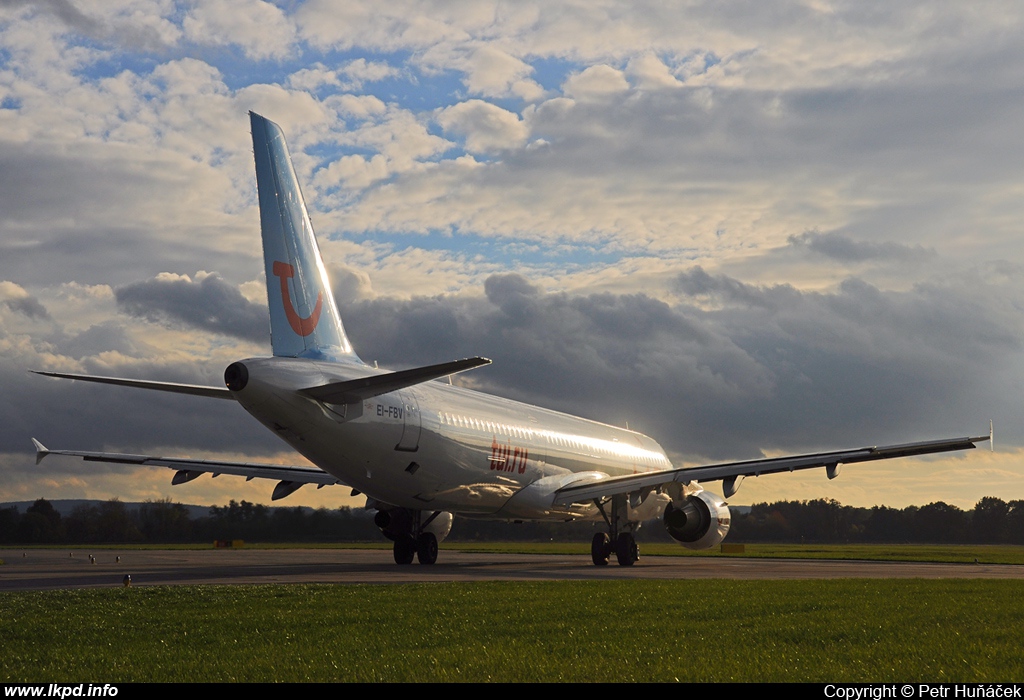 Metrojet – Airbus A321-211 EI-FBV