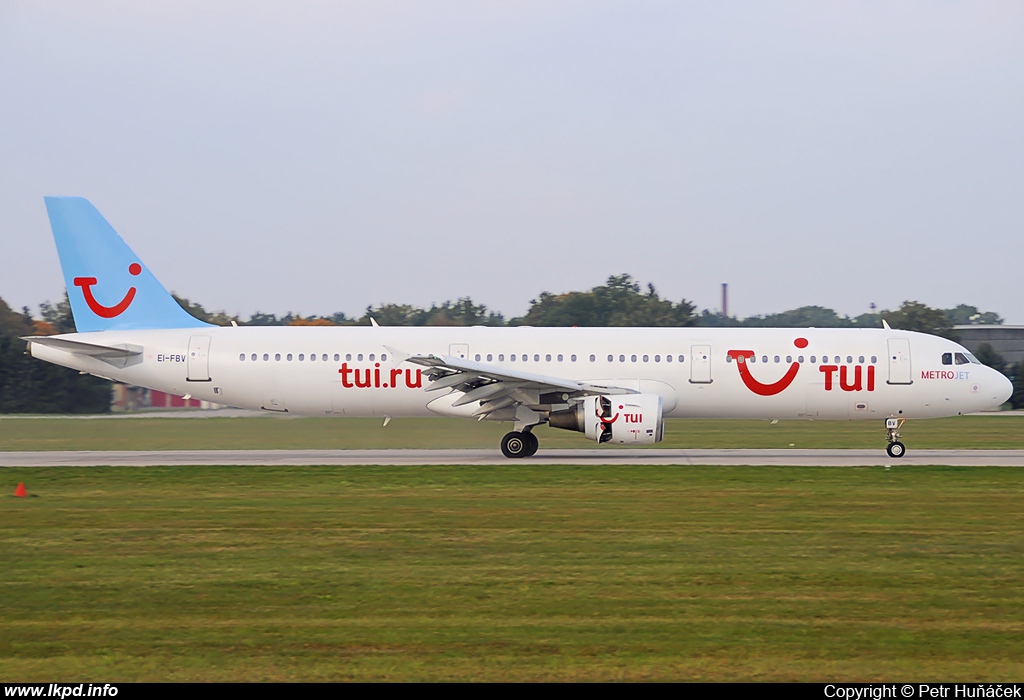 Metrojet – Airbus A321-211 EI-FBV