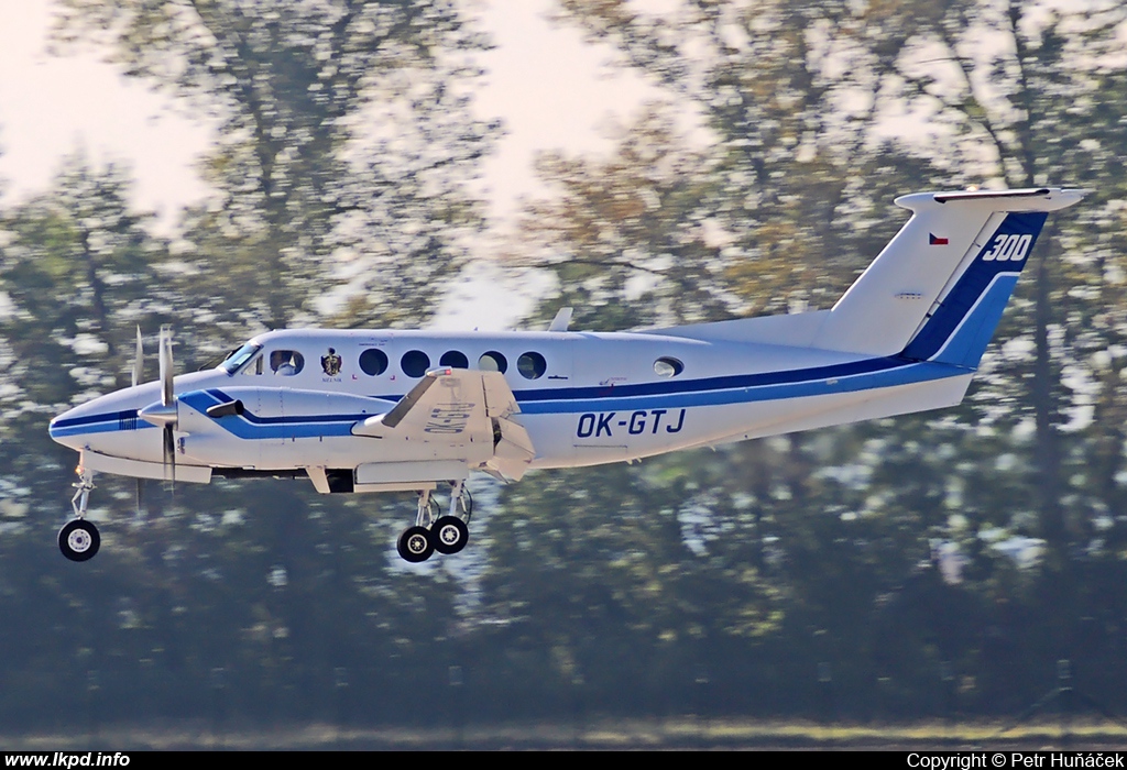 Private/Soukrom – Beech Super King Air 300LW OK-GTJ