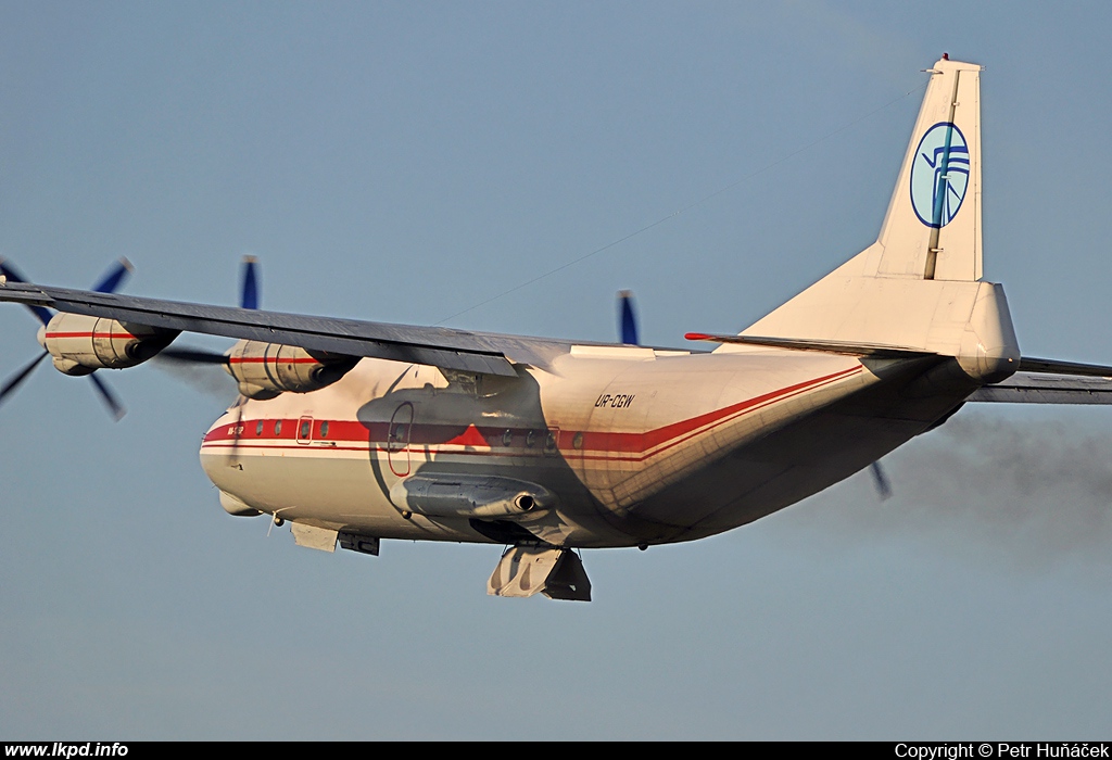 Ukraine Air Alliance – Antonov AN-12BP UR-CGW