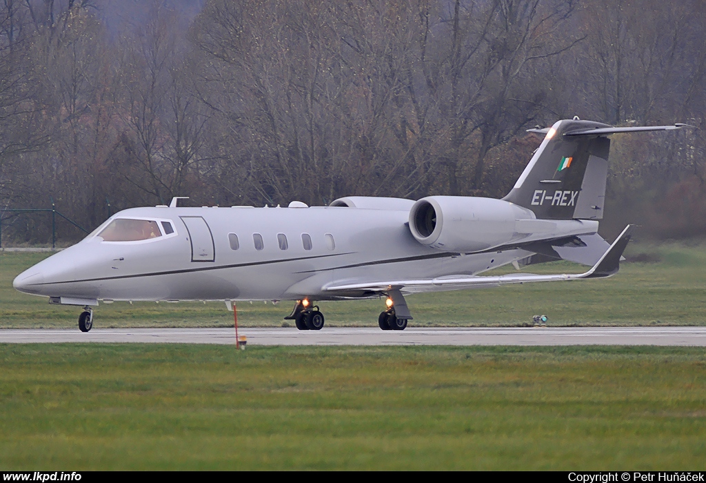 Airlink – Gates Learjet 60 EI-REX