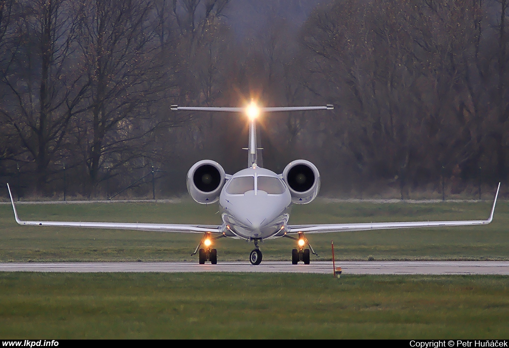 Airlink – Gates Learjet 60 EI-REX