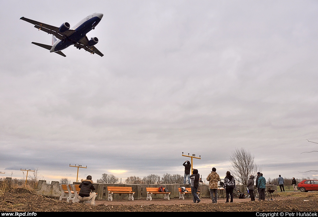 Transaero Airlines – Boeing B737-524 VP-BYN