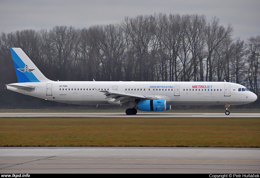 Metrojet – Airbus A321-231 EI-FBH