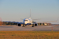 Transaero Airlines – Boeing B737-86J EI-RUA