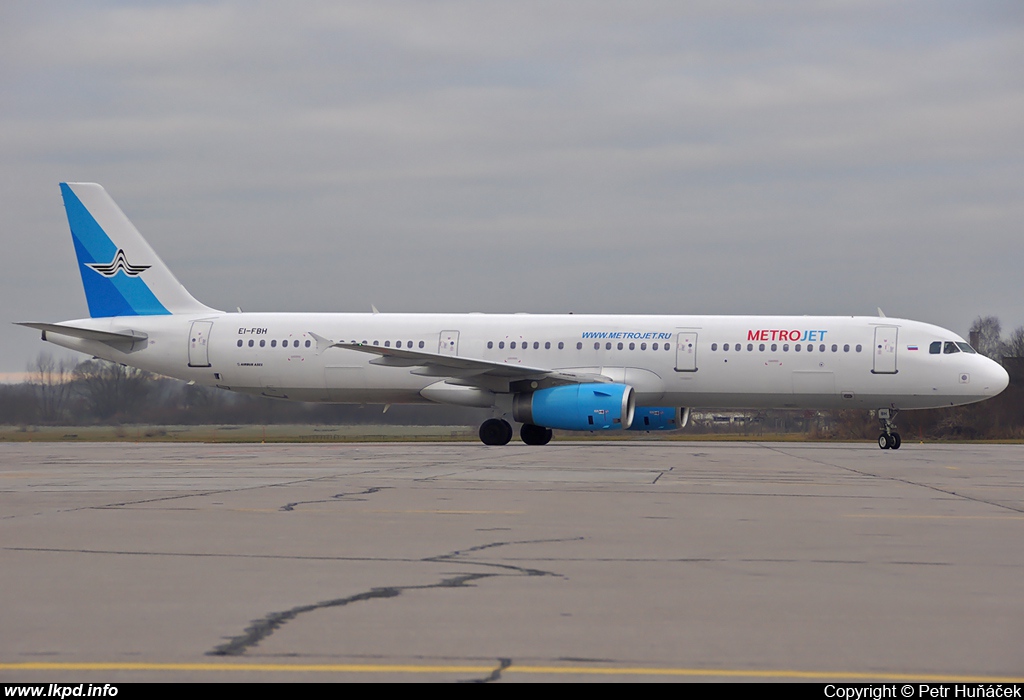 Metrojet – Airbus A321-231 EI-FBH