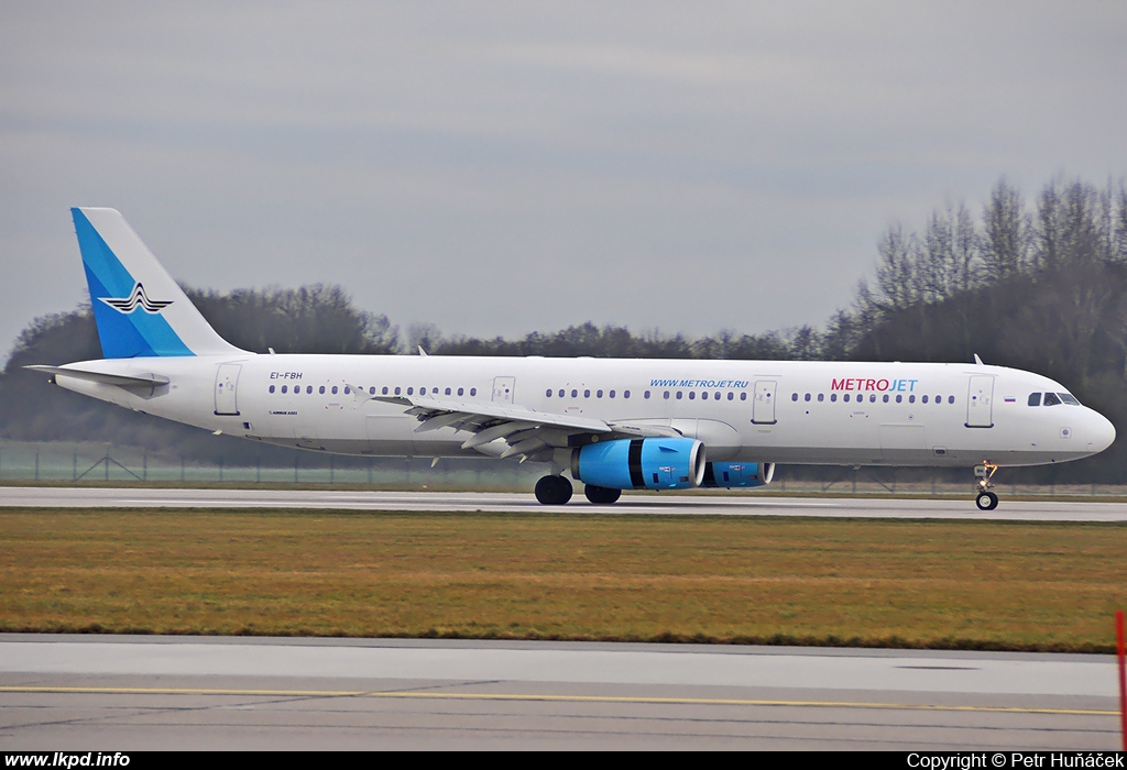 Metrojet – Airbus A321-231 EI-FBH