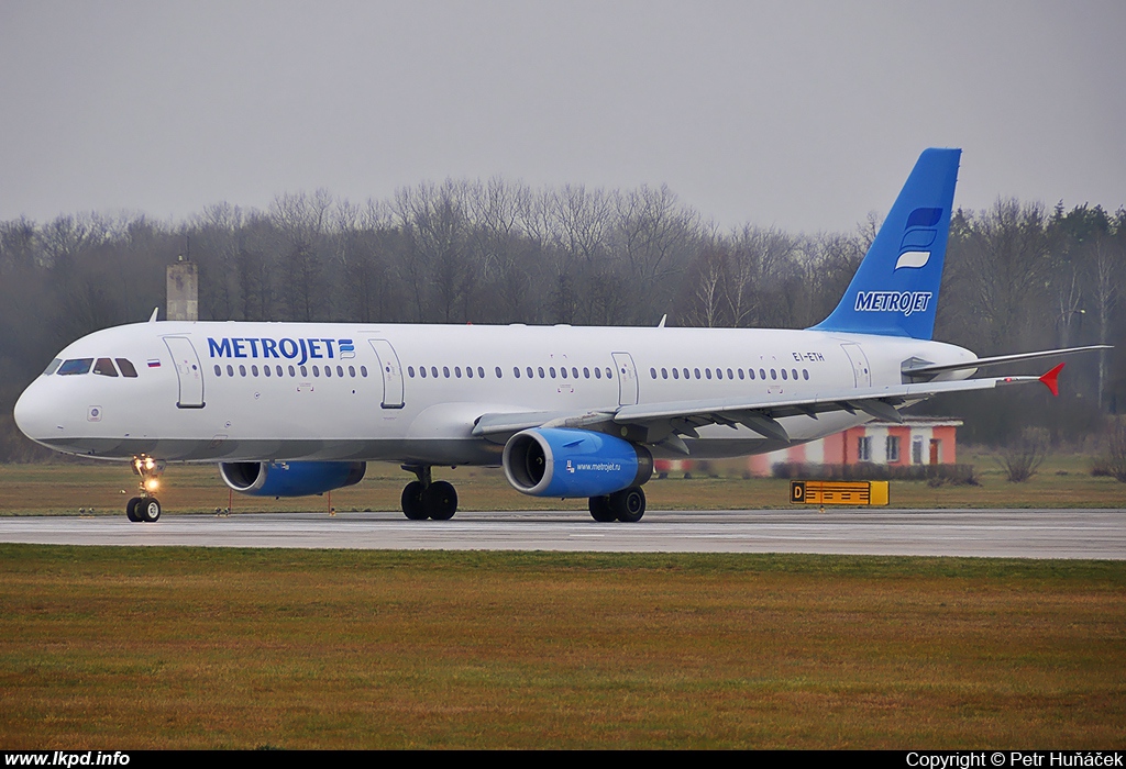 Metrojet – Airbus A321-231 EI-ETH