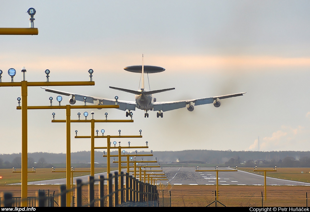 NATO – Boeing E-3A AWACS LX-N90452