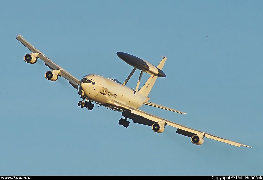 NATO – Boeing E-3A AWACS LX-N90452