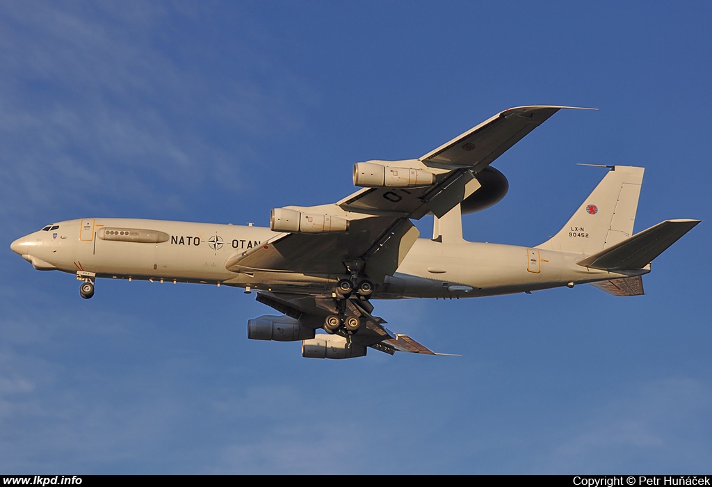 NATO – Boeing E-3A AWACS LX-N90452