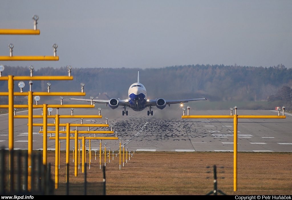 Transaero Airlines – Boeing B737-524 VP-BYP