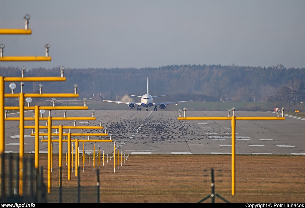 Transaero Airlines – Boeing B737-524 VP-BYP