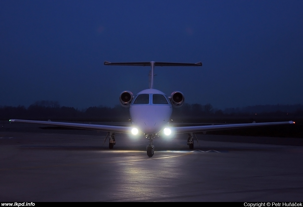 Arcus Air – Embraer EMB-500 Phenom 100 D-IAAD