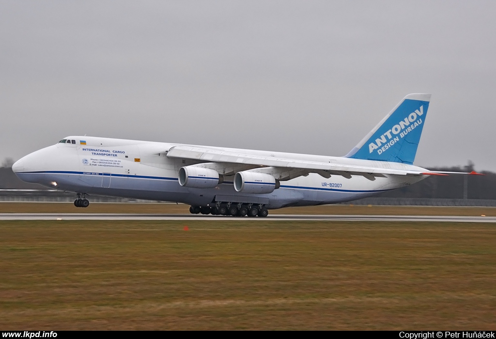 Antonov Design Bureau – Antonov AN-124-100 UR-82007