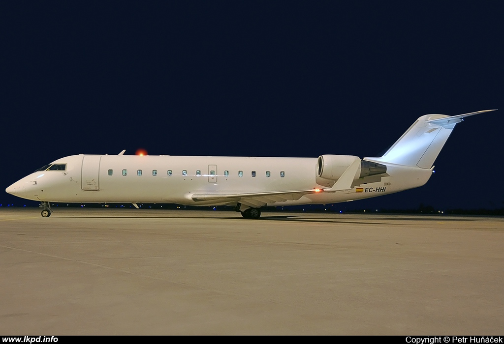 Air Nostrum (Iberia Regional) – Canadair CL-600-2B19 Regional Jet CRJ-200ER EC-HHI