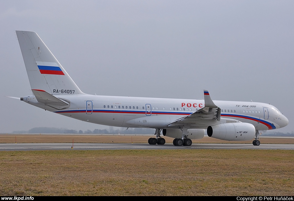 Rossia – Tupolev TU-204-300 RA-64057