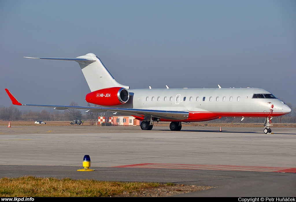  Albinati Aeronautics SA – Bombardier BD700-1A10 Global 6000 HB-JEH