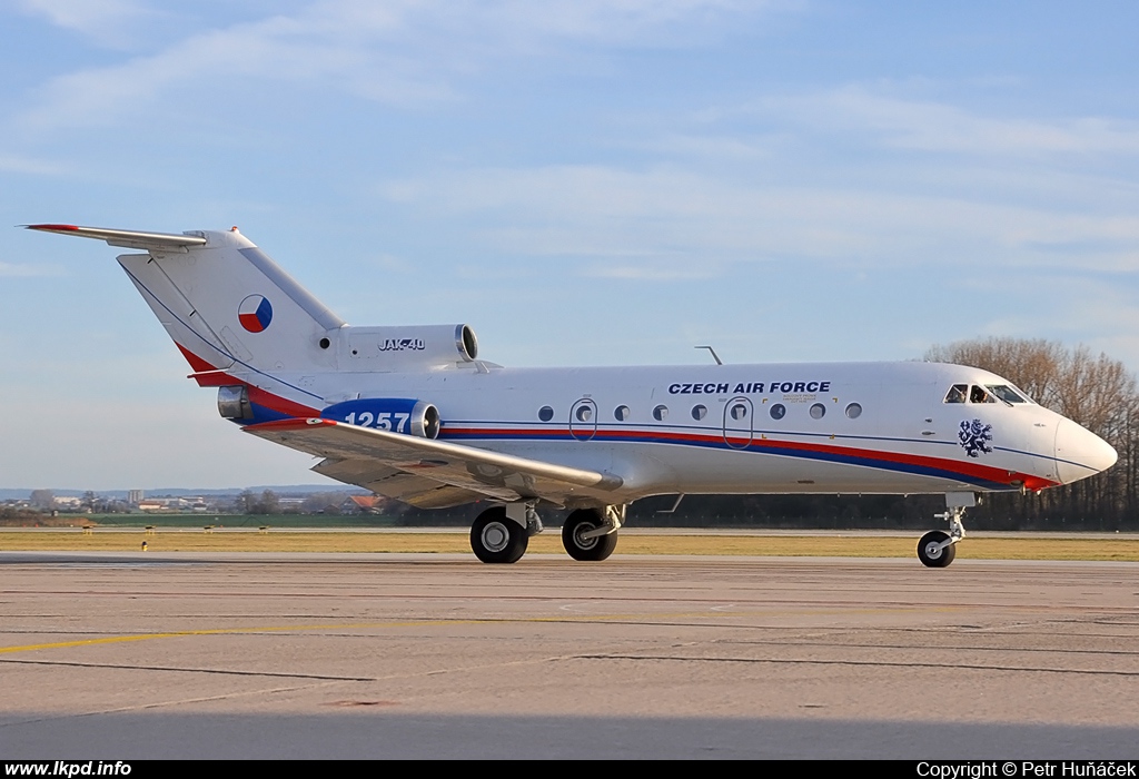 Czech Air Force – Yakovlev YAK-40 1257